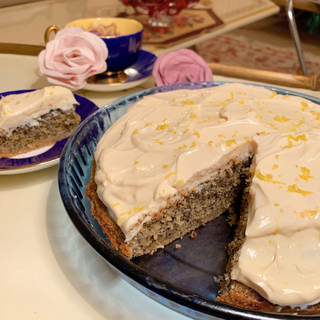 Recipe of the Week: Lemon & Poppy Seed Cake!